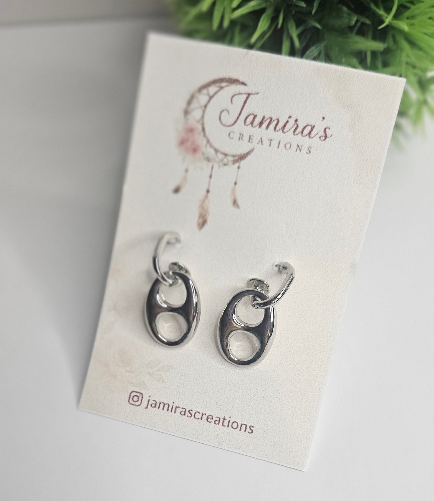 Style with a Chic Twist/ Estilo con un toque chic