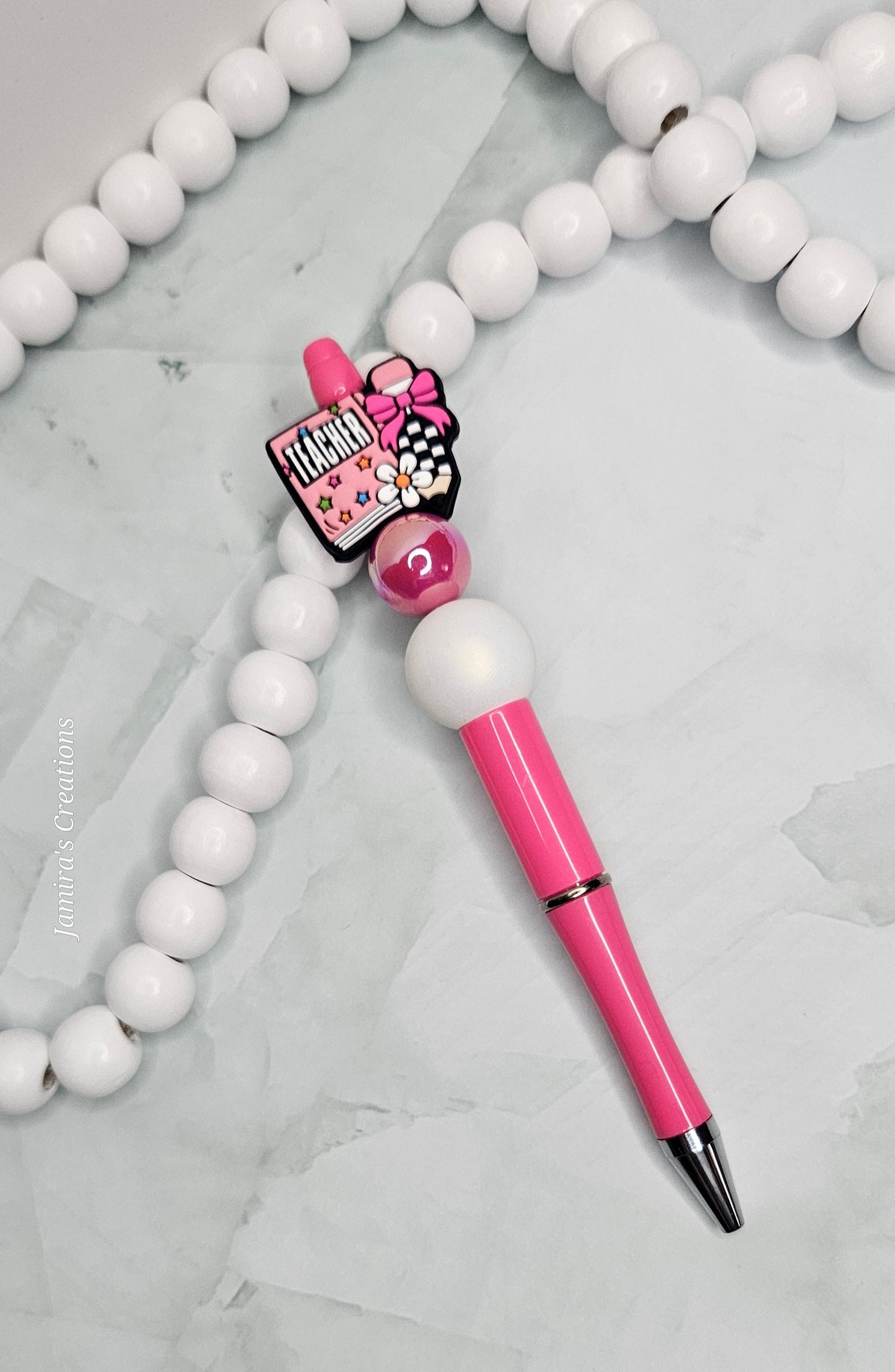 Teach Love Inspire Books/ Enseña Ama Inspira Libros