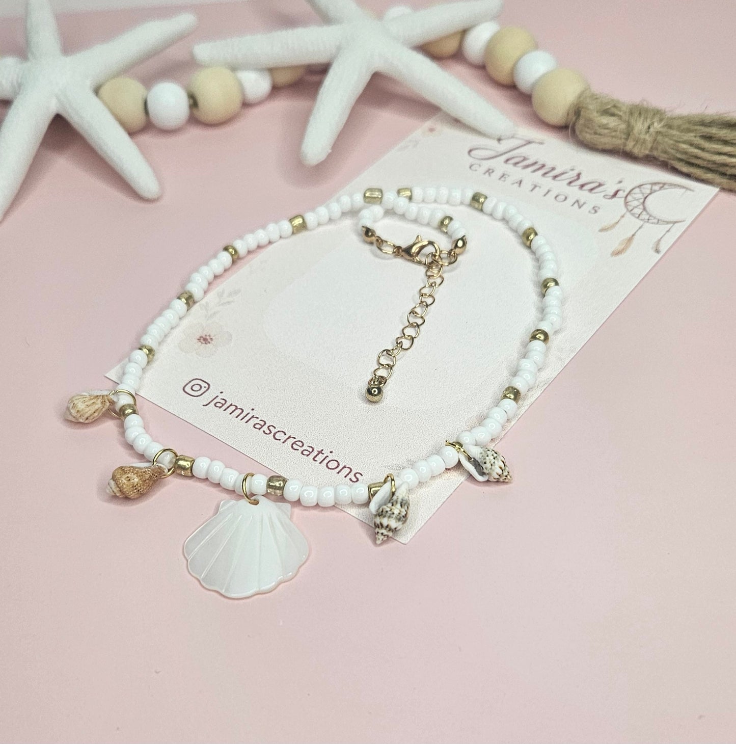 Beach Treasures Necklace/ Collar Tesoros de Playa