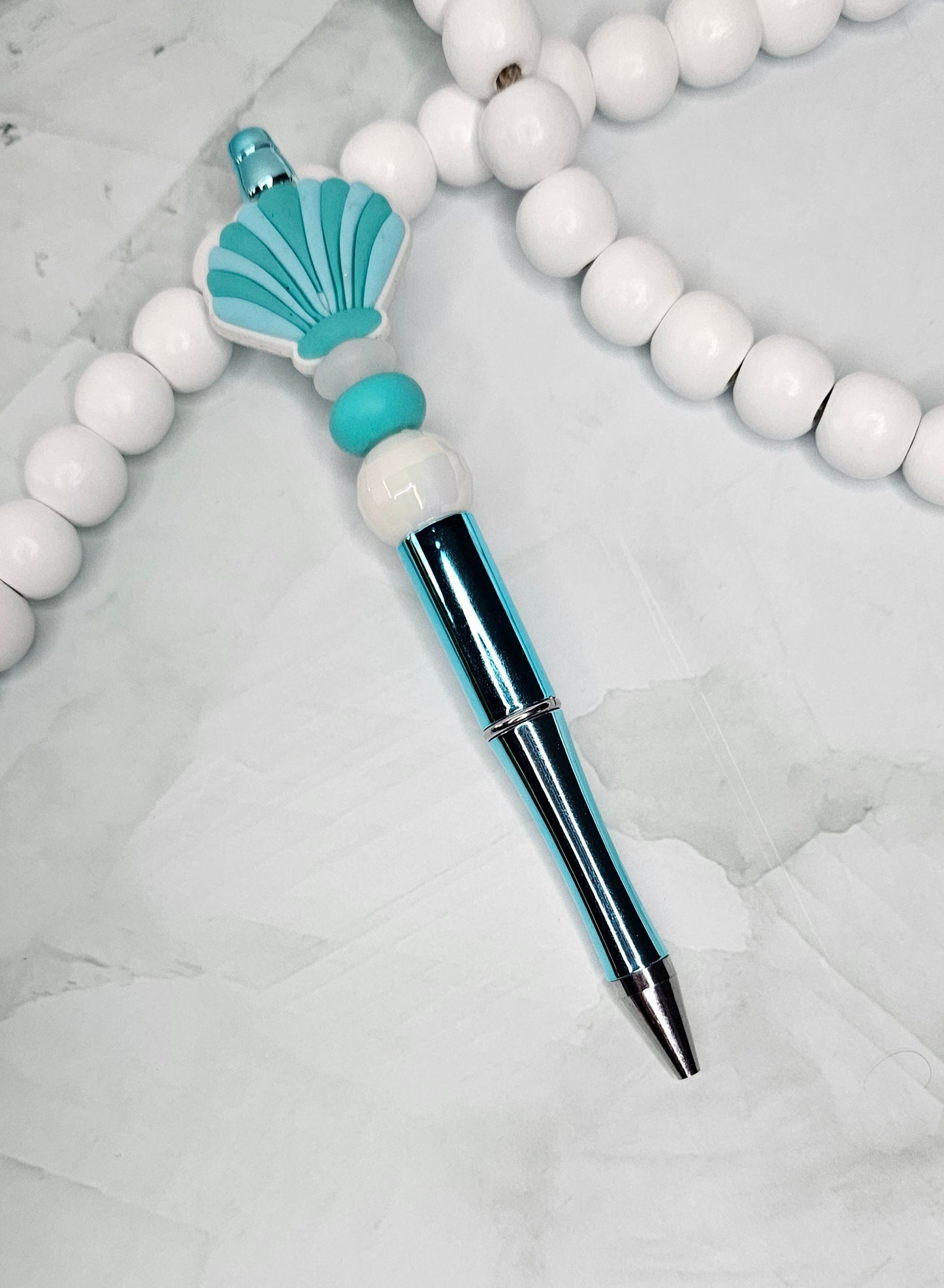 Ocean-Inspired in every stroke/ Inspiración del Mar en cada trazo