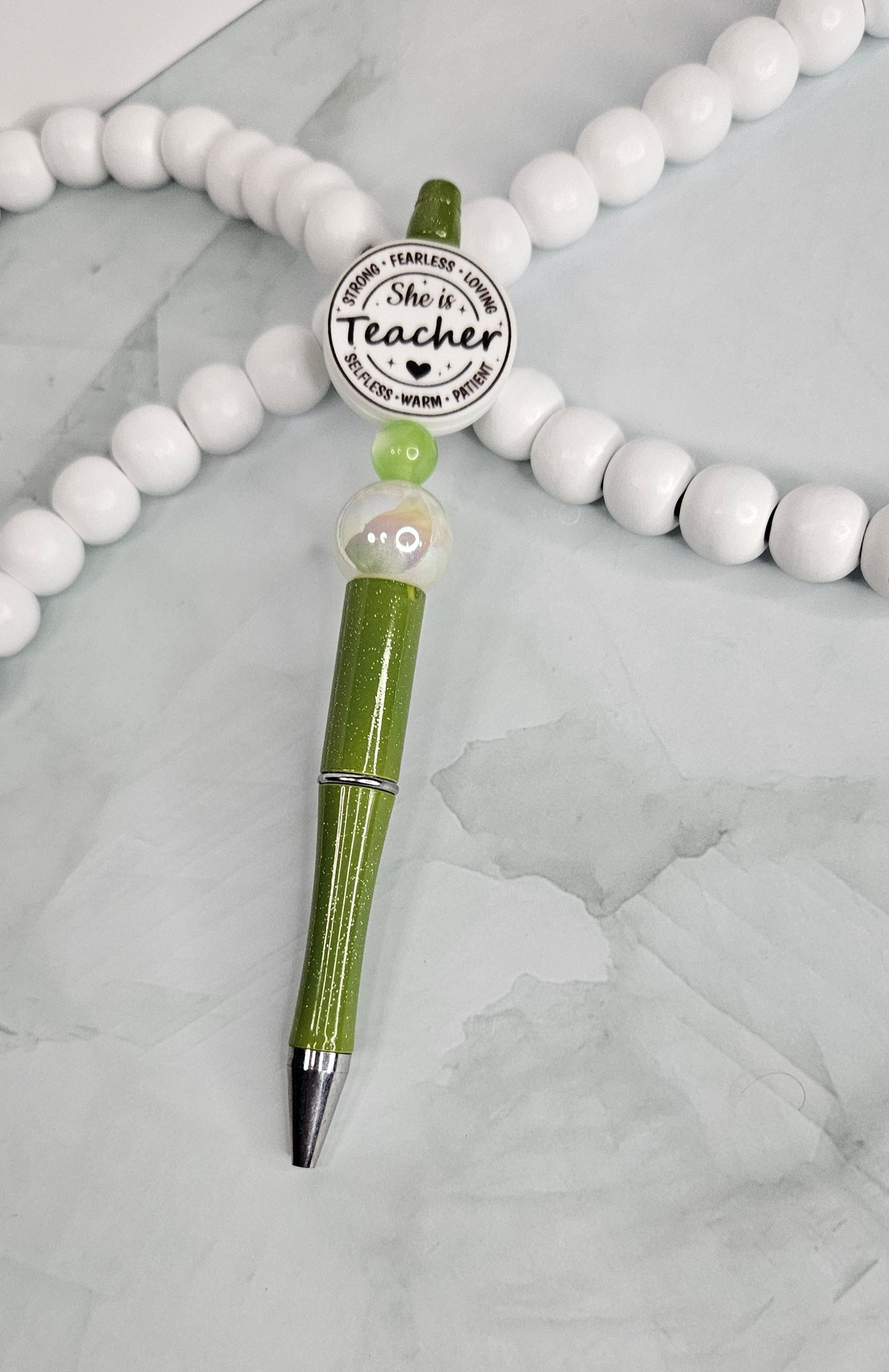 Inspired by those who leave a mark/ Inspirados en quienes dejan huella